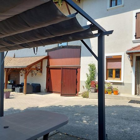 Villa Les Copains D'Abord Beaucroissant Esterno foto