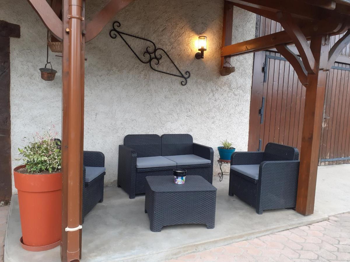 Villa Les Copains D'Abord Beaucroissant Esterno foto